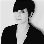 I give lessons aimed to learn and love Italian language